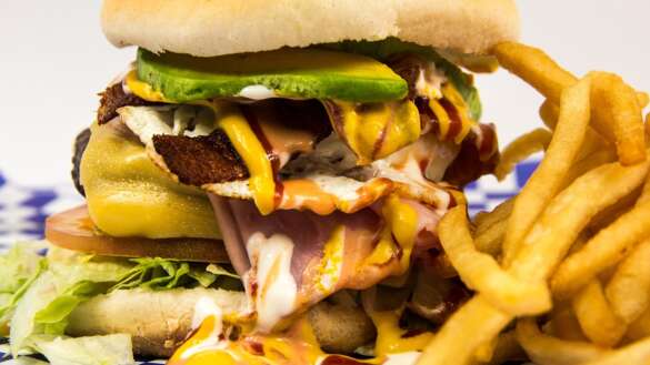 hamburger-2253349 1280 pixa