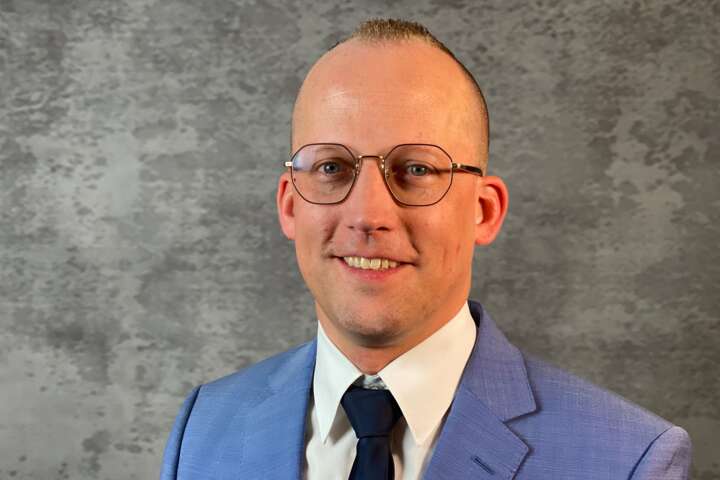 Fav. Simon-Peter Skopek