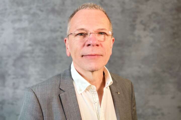 Portrait Frank Knecht